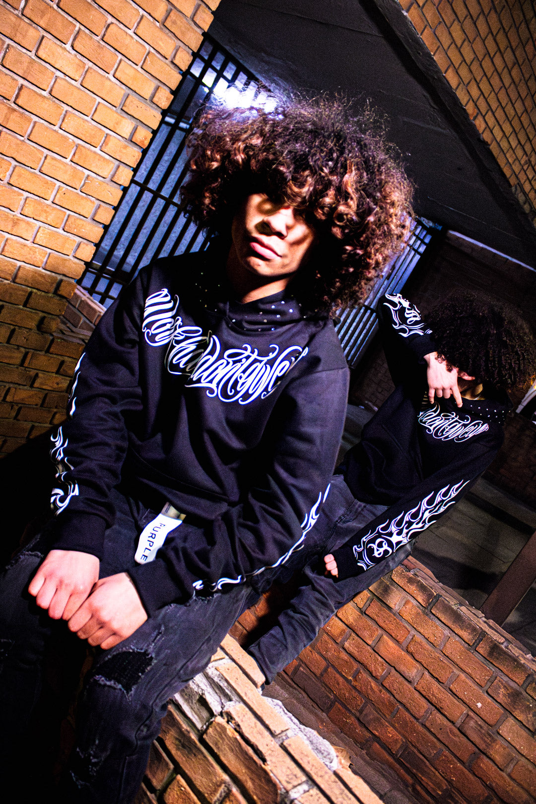 Hoodie GT x SOLDI Negro y Blanco