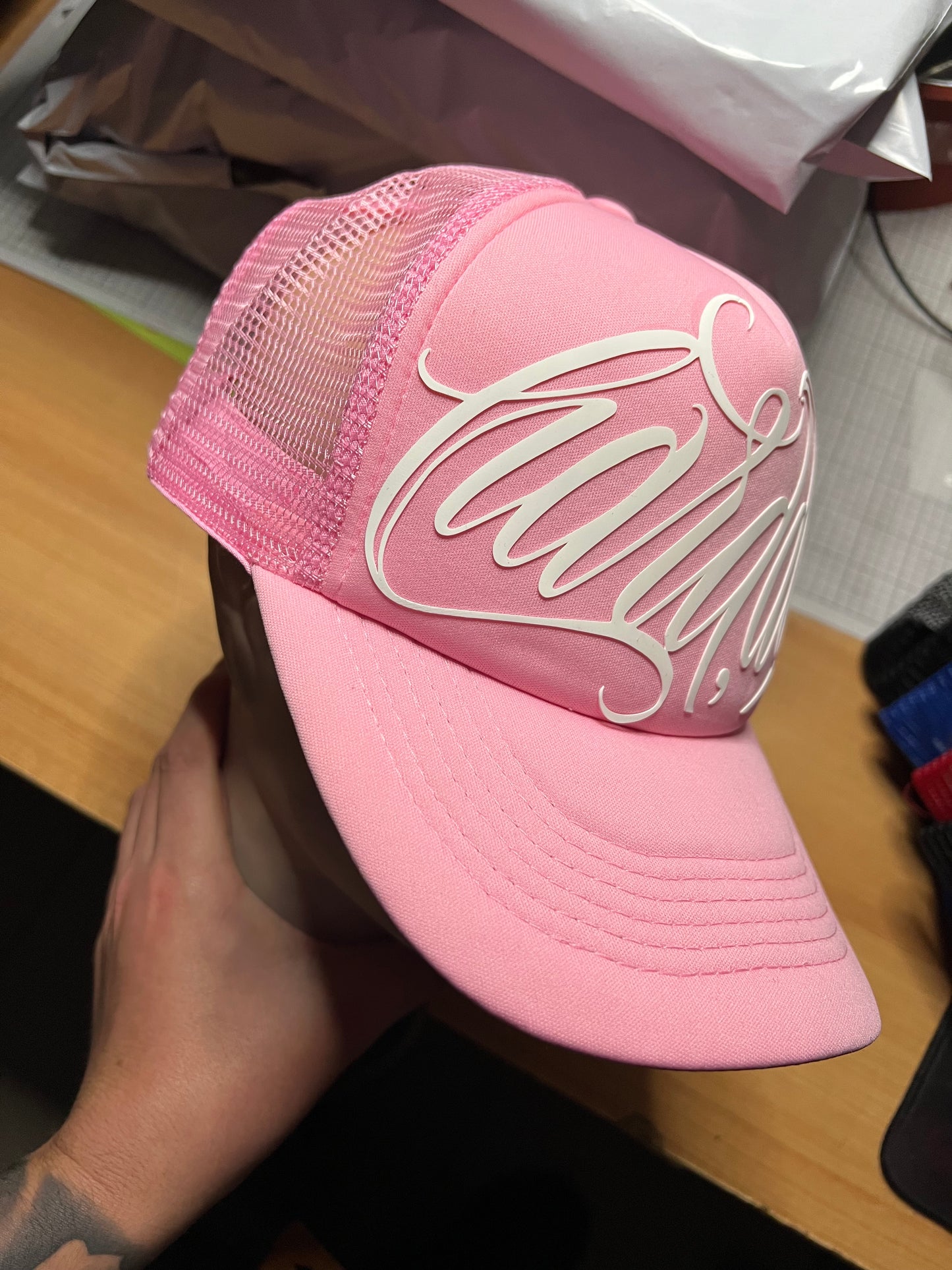 Gorro GT Lettering Rosa