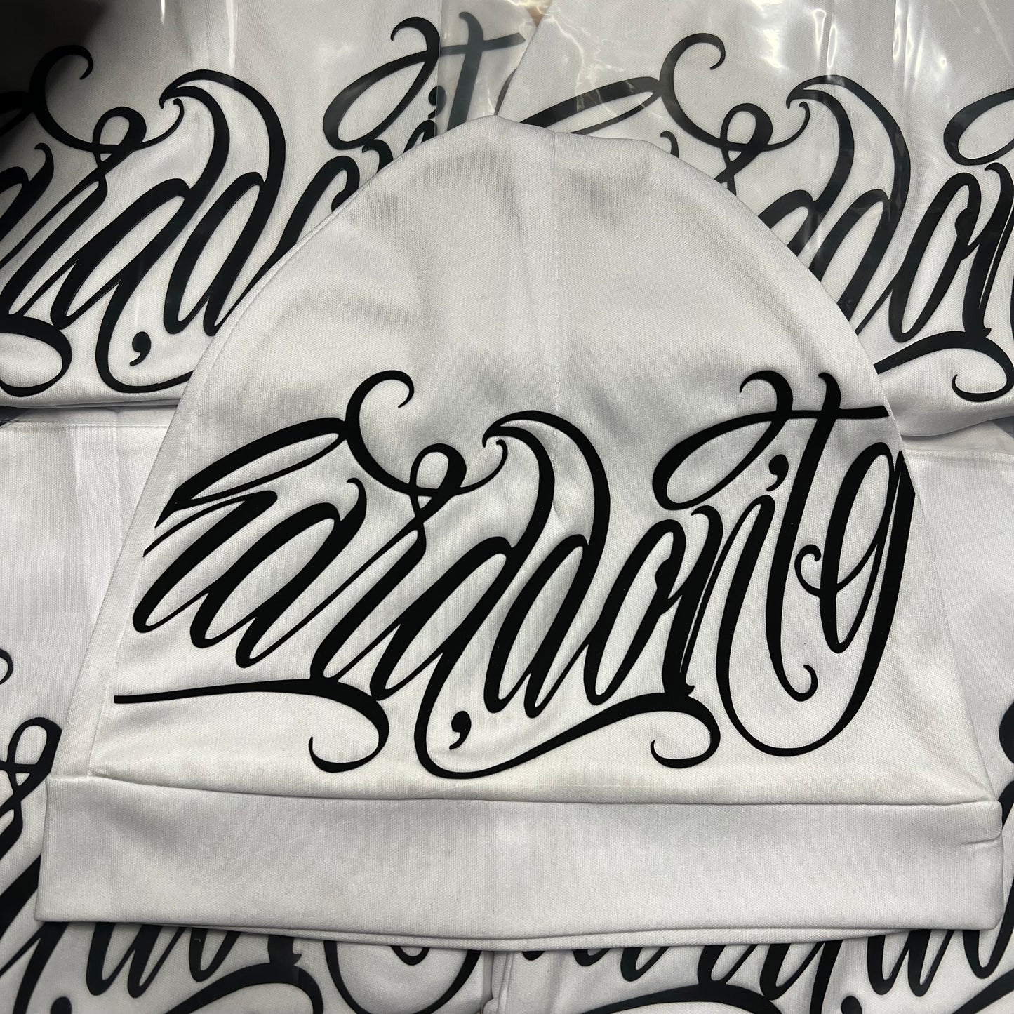 Skull Cap GT Lettering Blanco y Negro