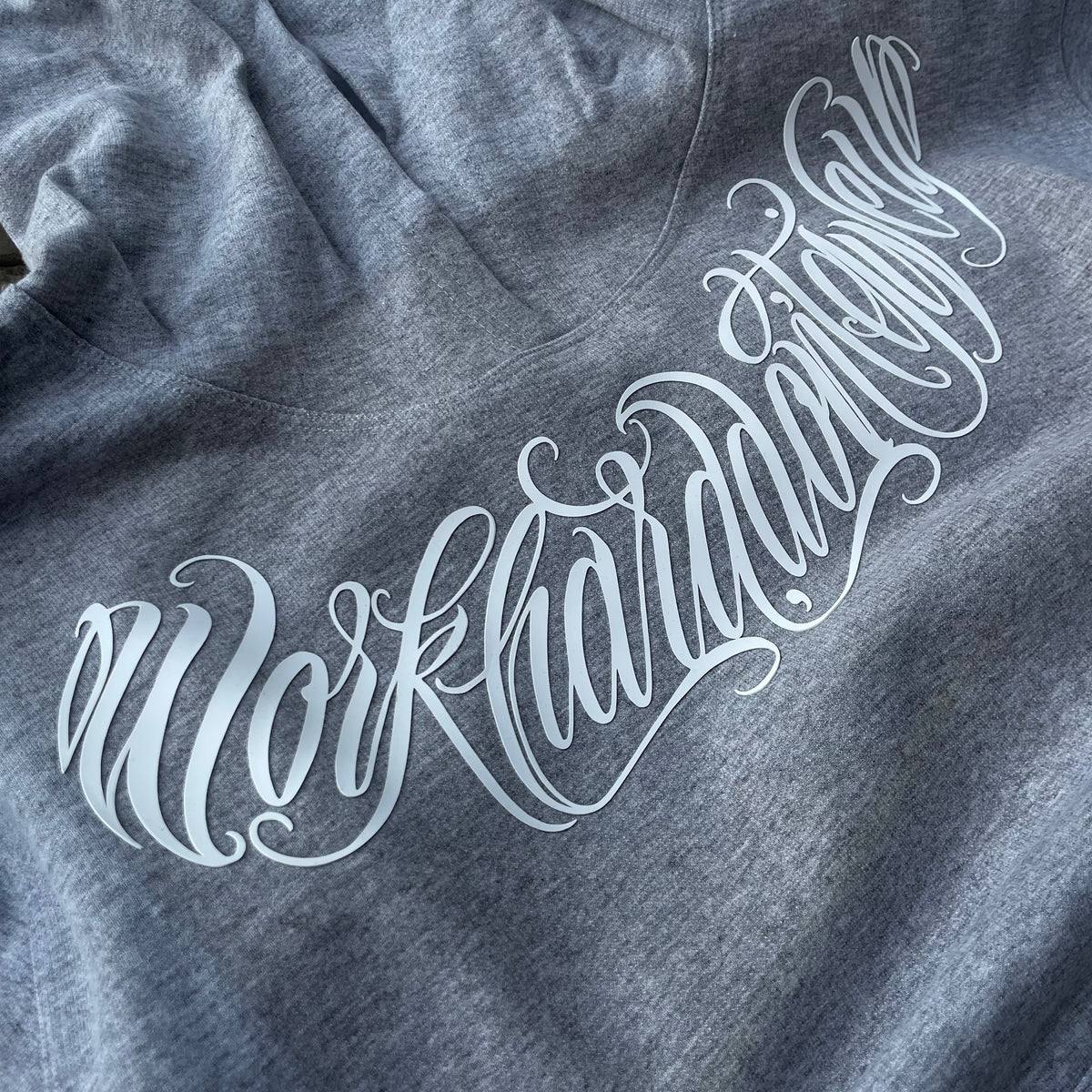 Hoodie GT Lettering Plomo