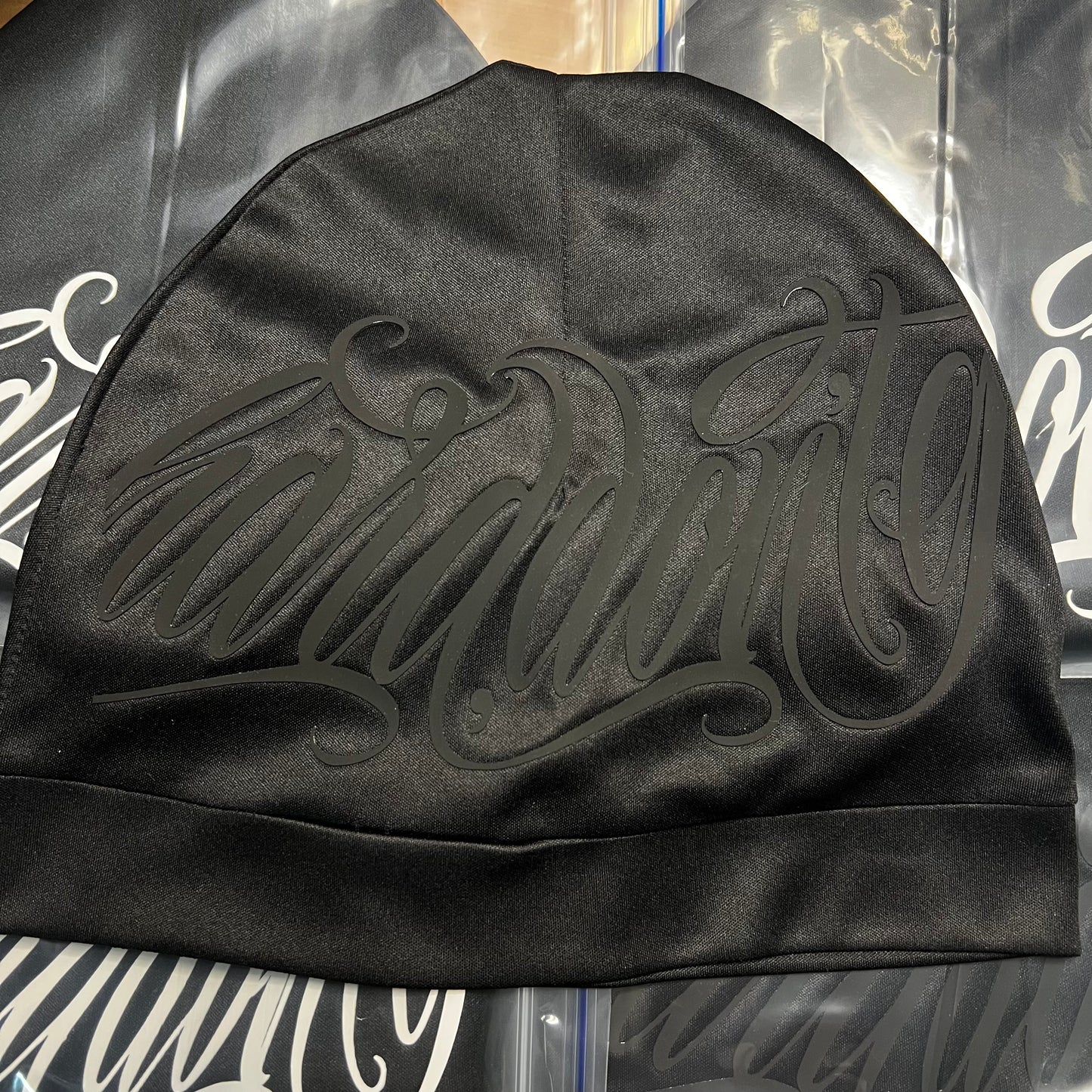 Skull Cap GT Lettering Negro y Negro